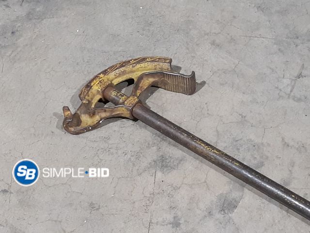 Lot 58-34562 - Pipe Bender - 3/4" Rigid  - 1/2" EMT