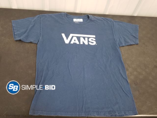 Lot 58-63291 - Van's T Shirt - Size L - Light use
