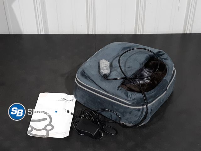 Lot 58-26824 - Comfier Shiatsu Foot Massager with Heat Feet Warmer Massage Machine Electric Heating Pad for Back