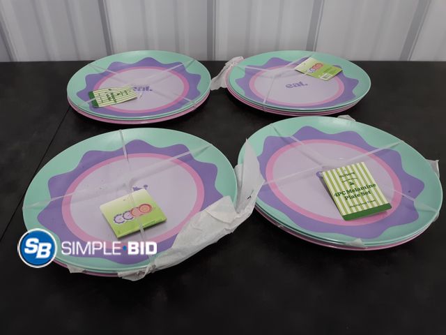 Lot 58-40089 - Lot of (4) Melamine Plate - 4 piece set - appears unused