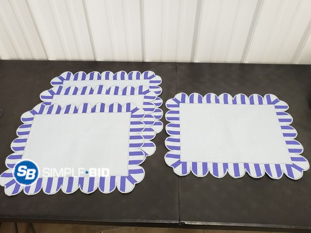 Lot 58-80375 - Lot of (4) Misette Placemats in case