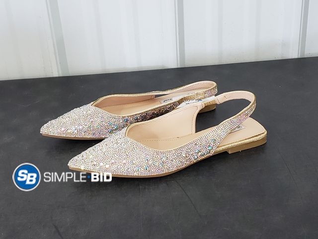 Lot 58-66068 - Forever Link Sparkly Iridescent Rivet Flats, Women's Size 8.5 - Appear to be Unworn