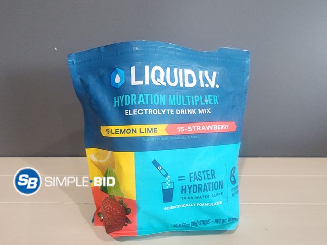 Lot 58-37735 - Liquid I.V. hydration Multiplier Electrolyte Drink mix -- LEMON LIME - STRAWBERRY - 29 individually ...