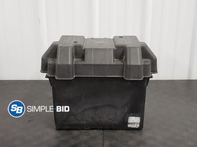 Lot 58-69031 - Plastic Battery Box