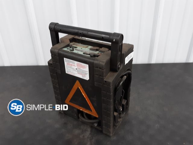 Lot 58-38708 - Multifunction Jump starter and power pack - used condition - untested