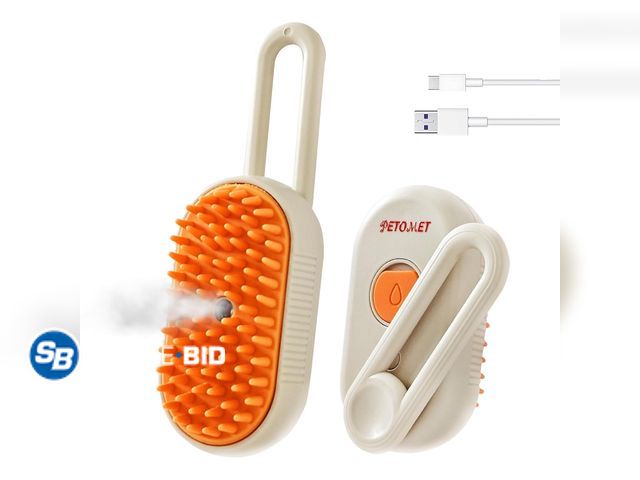 Lot 58-52561 - New 4 in 1 Cat steam brush, steam brush for dogs, rabbits., Pet spray comb for shedding and grooming...