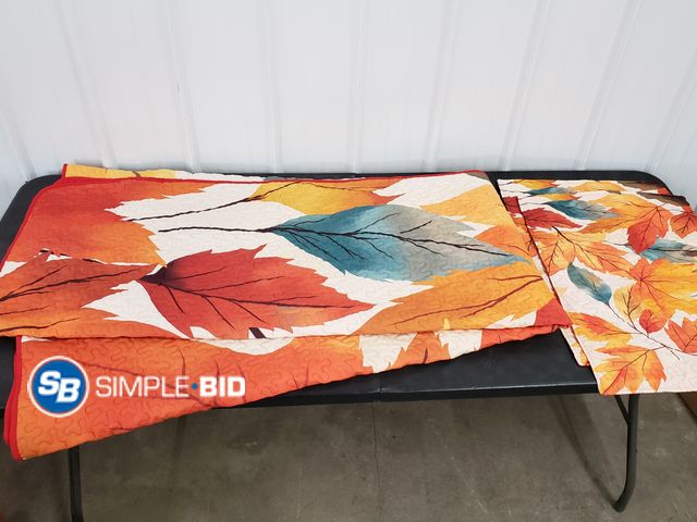 Lot 58-83784 - Decorative Fall Quilt Comforter with pillow sham - appears to be a FULL/QUEEN - unused