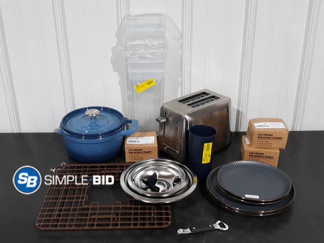 Lot 58-28539 - Lot of Kitchenware- Household items including toaster, Containers, and much more - some have light u...