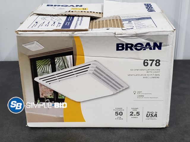 Lot 58-29559 - Broan 678 50 CFM Ventilation Fan with Light