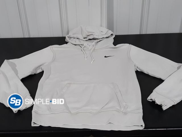 Lot 58-28507 - Adult - Unisex NIKE hooded Sweatshirt - SIZE S - used but in good condition