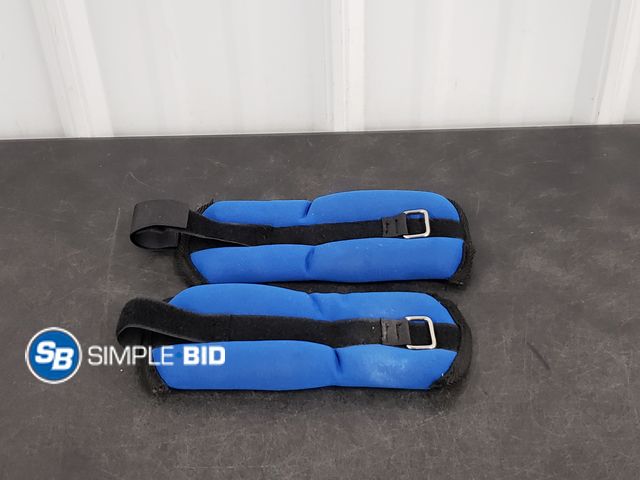 Lot 58-74724 - Lot of (2) Wrist-Ankle weights - in good condition