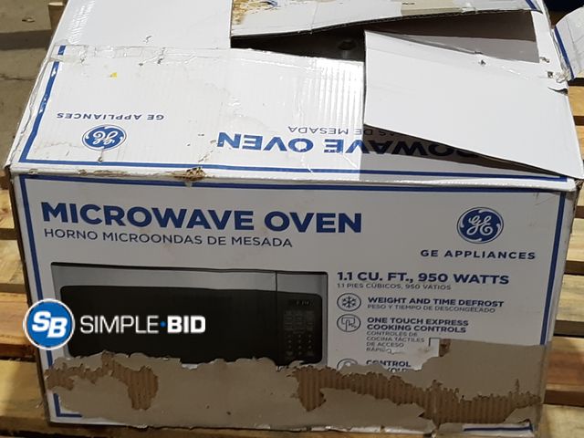 Lot 58-34645 - Microwave Oven Ge Appliance 1.1 CU fT. 950 Watts -- Model# JES1145SHSS - appears unused in Box