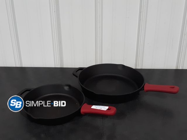 Lot 58-34824 - Lot of (2) Tramontina frying pans (1) 12" (1) 10" - light use
