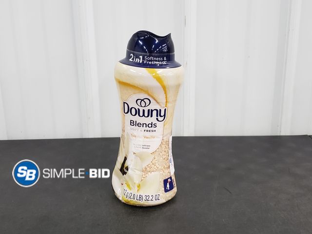 Lot 58-72290 - Downy Blends Softness and Freshness - Toasted Vanilla