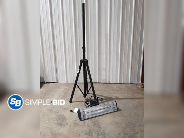 Lot 58-27413 - Outdoor infrared electric heater - Works