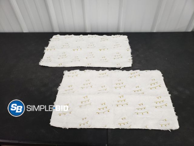 Lot 58-41374 - New OTOSTAR Set of 1 Xmas Soft Plush Short Wool Velvet Decorative Throw Pillow Covers Rectangular Lu...