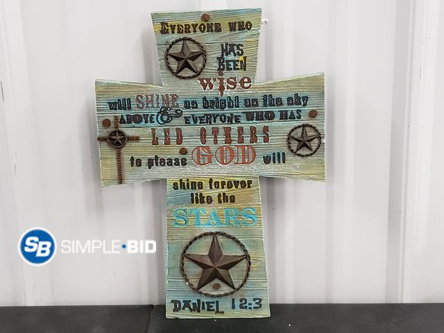 Lot 58-68569 - The Faith connection - Decortive Wall Haning Cross with Saying