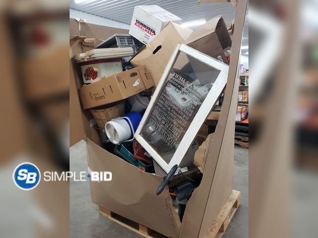 Lot 58-59425 - Gaylord of Unclaimed Merchandise - Variety of items from Vintage, Furniture, Overstock items and mor...