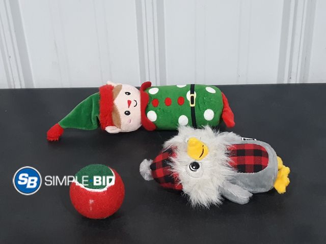 Lot 58-27622 - Lot of (3) Pet Toys