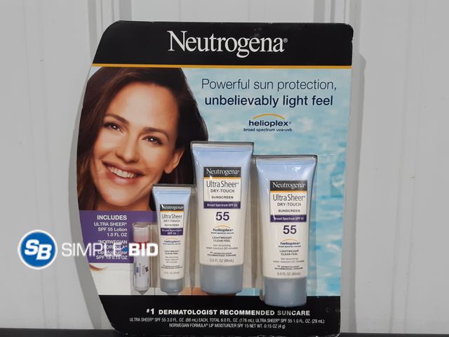Lot 58-34852 - Neutrogena Ultra sheer dry touch sunscreen -- 4 pack - unopened - expired