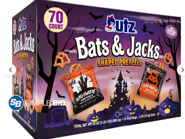 Lot 58-37718 - Halloween Pretzels Bats &amp; Jacks Shapes, 70 Count Snack Bags (35oz) - unopened