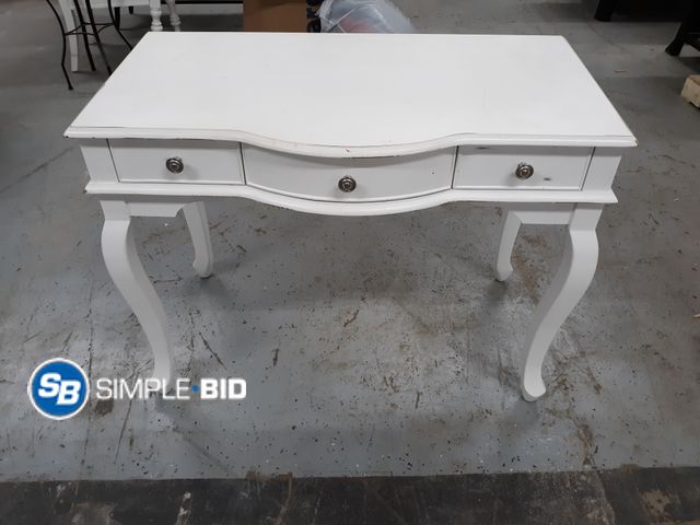 Lot 58-74670 - White Vanity Desk with 3 Drawers Comes with Chair (1 Leg Needs Fixing) Used, Does have some scratche...