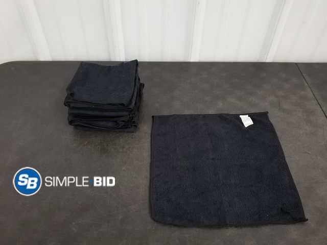 Lot 58-74174 - Lot of (12) Cleaning Clothes
