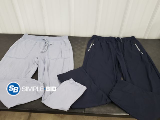 Lot 58-77598 - Lot of (2) Women's Lounge/Active Ware Pants - Size L