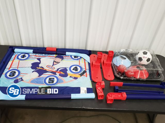 Lot 58-64917 - Little Tikes Soccer &amp; Hockey Trainer Set – 3-in-1 Kids Sports Training Kit - appears unused - ou...