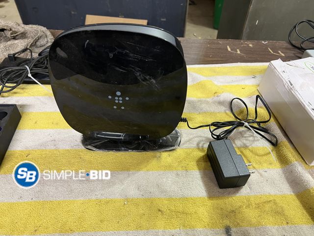 Lot 58-33926 - Belkin Wifi Router f9k1116v1 wifi works