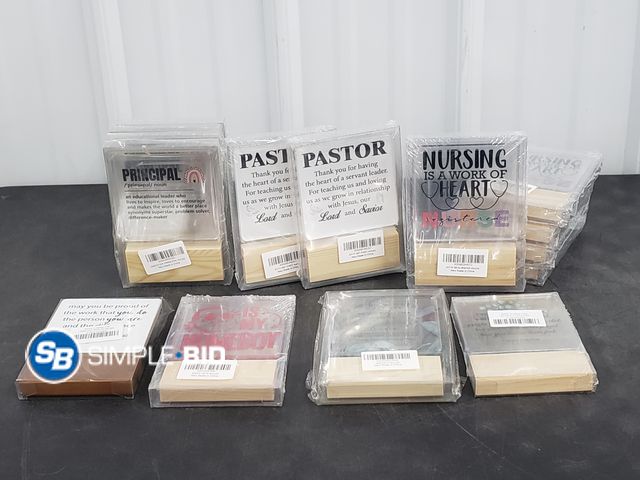 Lot 58-60475 - Lot of (15) New Acrylic inspirational signs - variety of styles -- for Nurses, Principals, Pastors a...