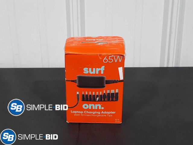Lot 58-23510 - onn. Surf Laptop Charging Adapter with (10) Interchangeable Tips