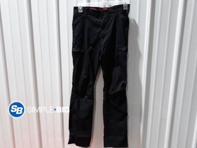 Lot 58-17941 - MEN'S Wrangler Pants - SIZE 32X32 - in good condition