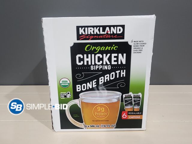 Lot 58-51083 - Kirkland Organic CHICKEN sipping Bone broth 5 cartons - unopened - best by 8/26