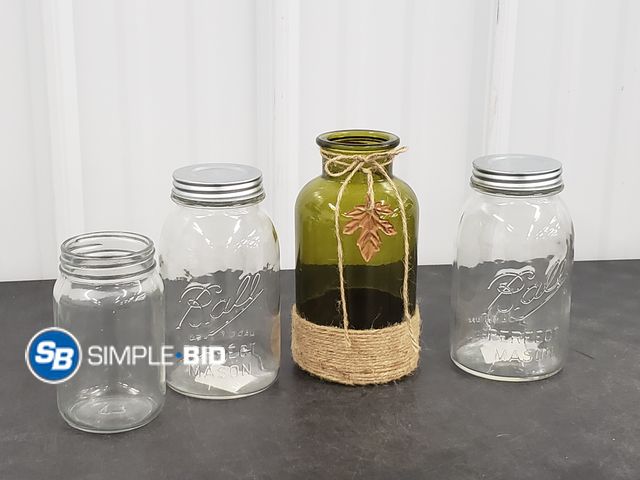 Lot 58-60366 - Lot of ball ,Glass decor jars and more