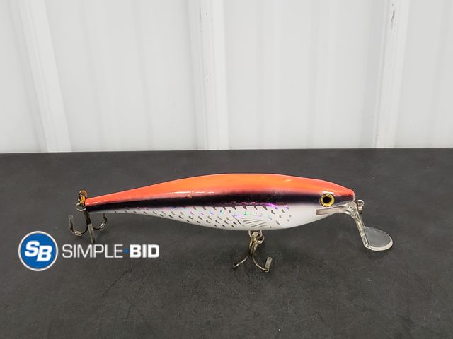 Lot 58-58351 - Large Fish Fishing Lure