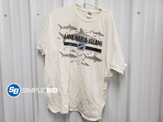 Lot 58-73617 - Lot of (2) Anna Marie Island T Shirts - 2/3XL