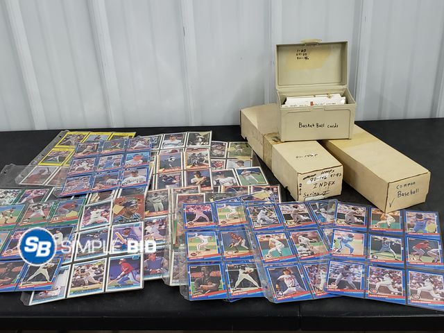 Lot 58-59637 - Box Full of Baseball Cards (unsorted)