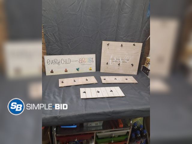 Lot 58-68183 - Lot of Picture Hanging Decor