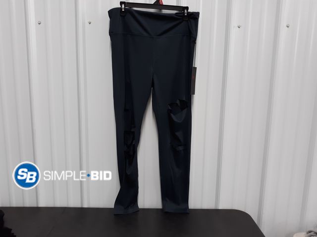 Lot 58-77784 - New Women's Mano B leggings - SIZE 1XL