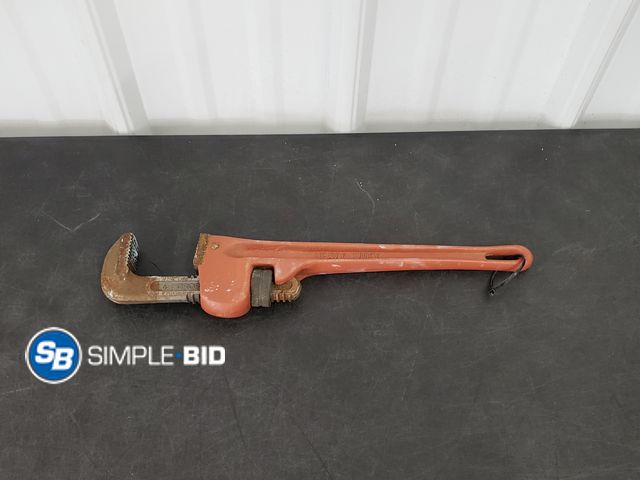 Lot 58-69502 - Stanley 14" Heavy Duty Wrench/Jaws