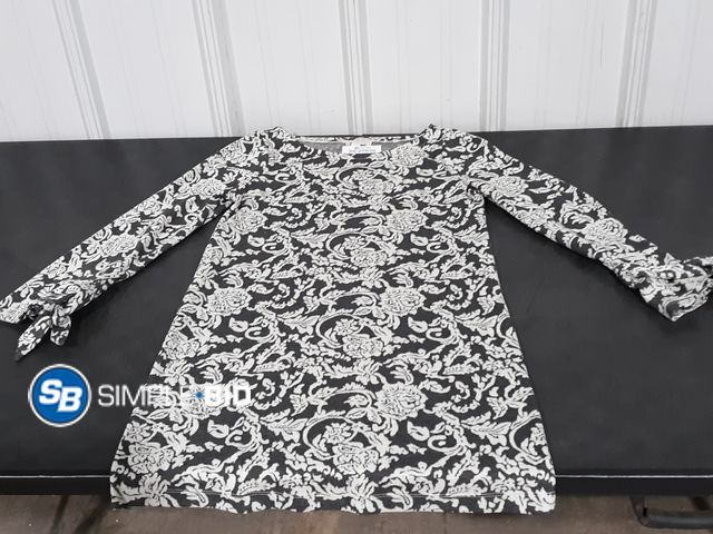 Lot 58-27638 - Loft Outlet Petite Women's Dress - Size XSP - New