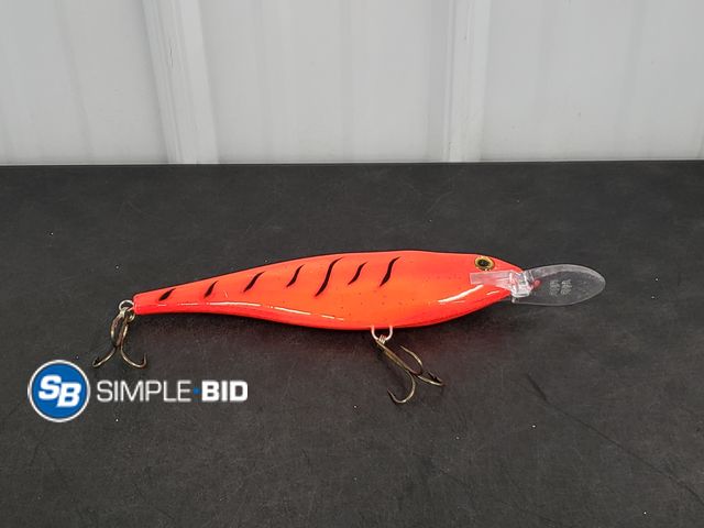 Lot 58-58348 - Large Fish Fishing Lure