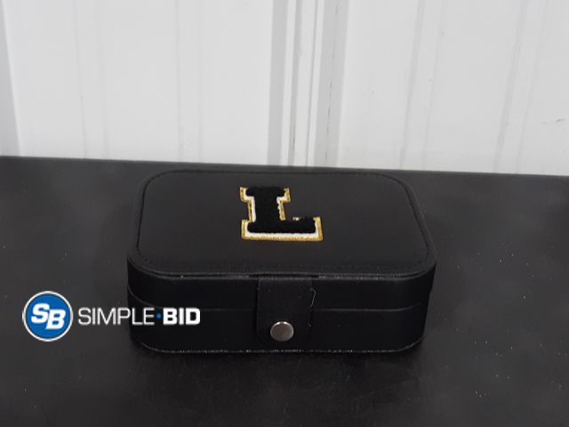 Lot 58-22053 - Travel Jewelry Box with "L" on it