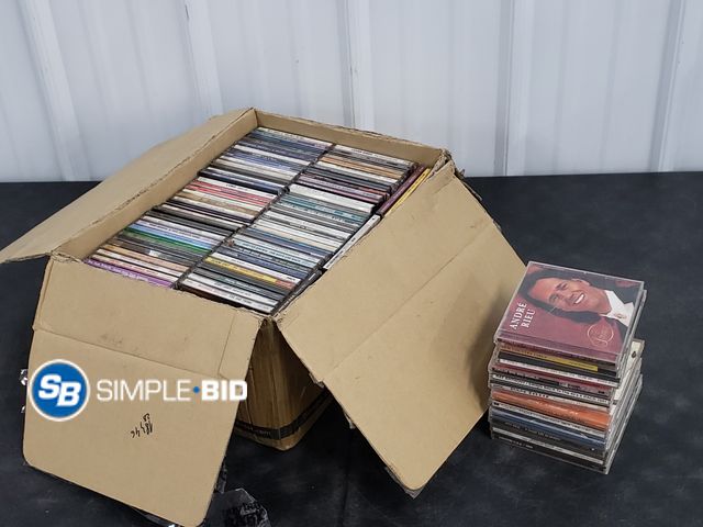 Lot 58-50372 - BOX full of CD's Variety of styles of Genre