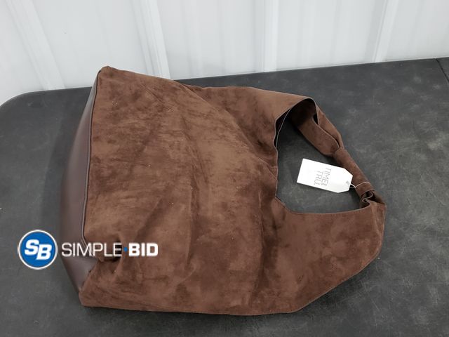 Lot 58-38825 - New Women's Time and Tru Purse