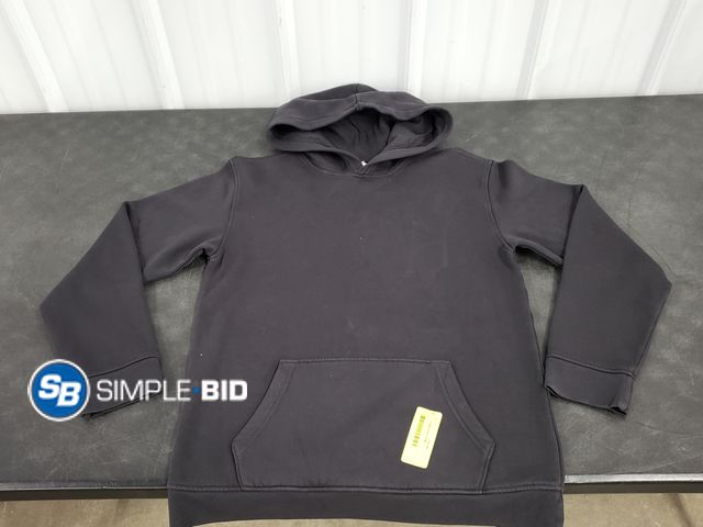 Lot 58-71383 - New Kid's Black Hoodie Sweatshirt - SIZE XL