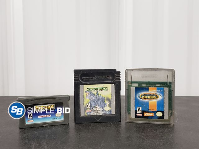 Lot 58-40550 - Lot of (3) Gameboy Games - Pac Man, Tony Hawk Pro Skater, and Godzilla