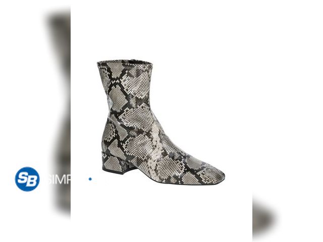 Lot 58-60551 - New Scoop Women's Stretch Ankle Block Heel Booties - SIZE 10