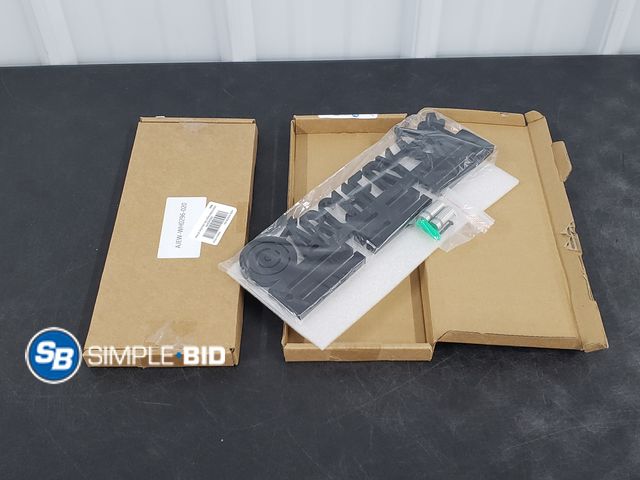 Lot 58-41325 - Lot of (2) New Archery - Male OR Female Figure Available - Recurve OR Compound Bow Options - Allied ...